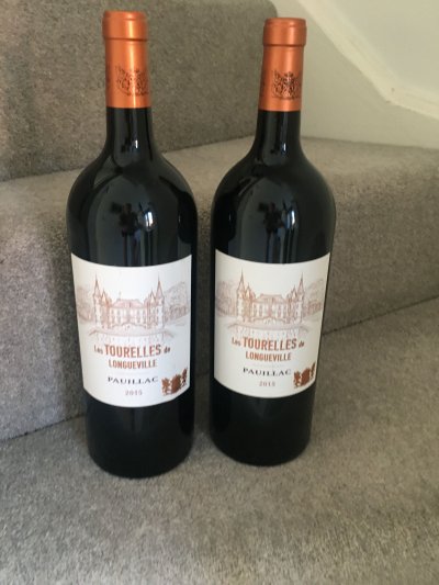 2015 (2 Mags) Les Tourelles de Longueville, Pauillac