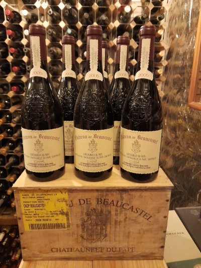 2005 Chateau Beaucastel (JR 18.5 + points) with OWC