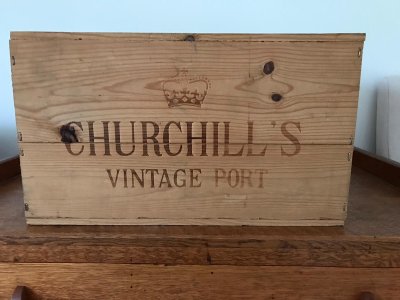 Churchills, Port