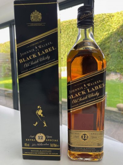Johnnie Walker, Blended Scotch Black Label Extra Special 12YO (1990's bottling)
