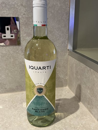 IQUARTI SAUVIGNON BLANC