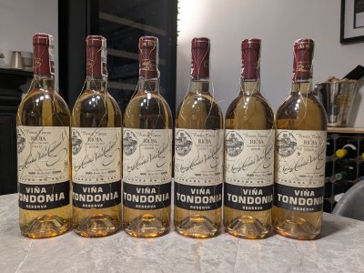 VERTICAL 6 X R. Lopez de Heredia, Tondonia Blanco Reserva White, Rioja