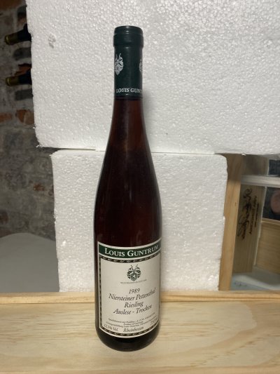 Niersteiner pettental Riesling auslese-trocken