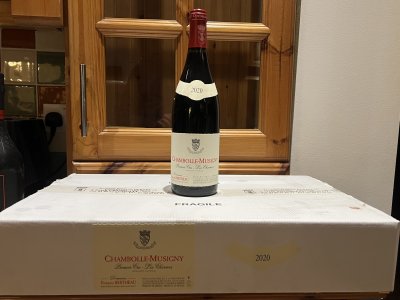 Domaine Francois Bertheau, Chambolle-Musigny Premier Cru, Les Charmes
