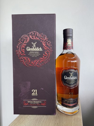 Glenfiddich, Single Malt Gran Reserva Cuban Rum Cash Finish 21YO, Speyside