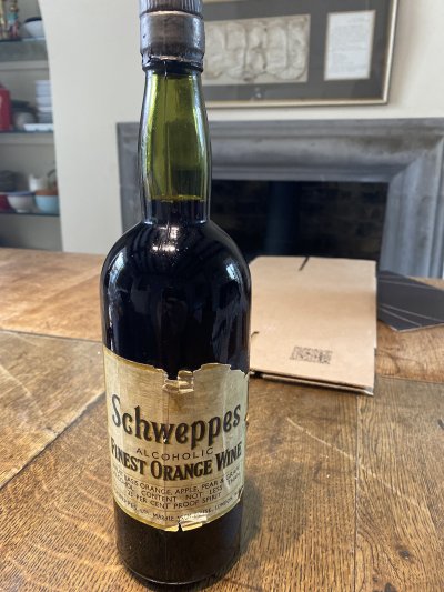 Schweppes alcoholic Finest Orange Wine