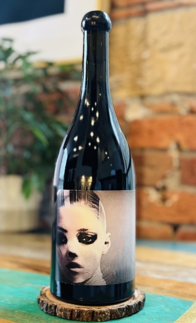 L'Usine, Sleepy Hollow Vineyard Pinot Noir, Santa Lucia Highlands