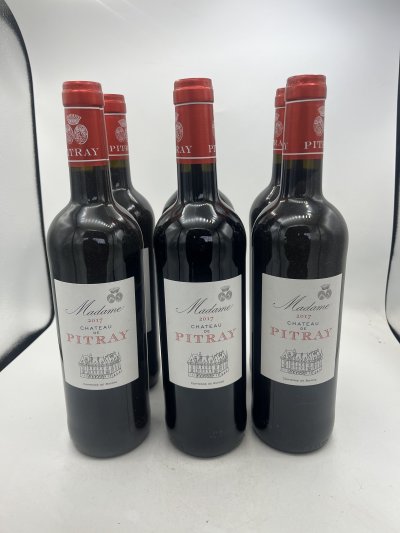 Madame, Chateau de Pitray, Castillon-Cotes de Bordeaux 2017