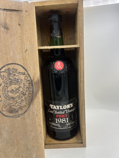 Taylor's 1981 Late Bottle Vintage Port Magnum