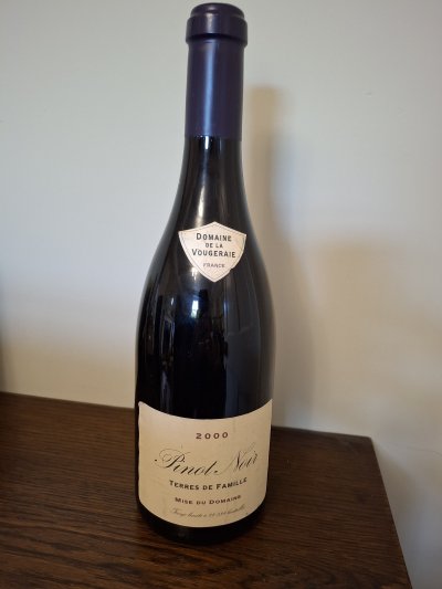 Domaine de la Vougeraie, Bourgogne, Terres de Famille Pinot Noir