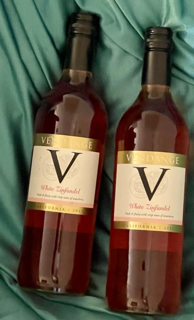 Vendange white zinfandel
