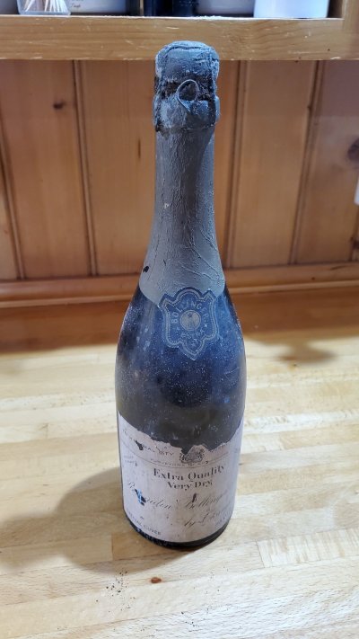 Bollinger, Renaudin Extra Quality Very Dry