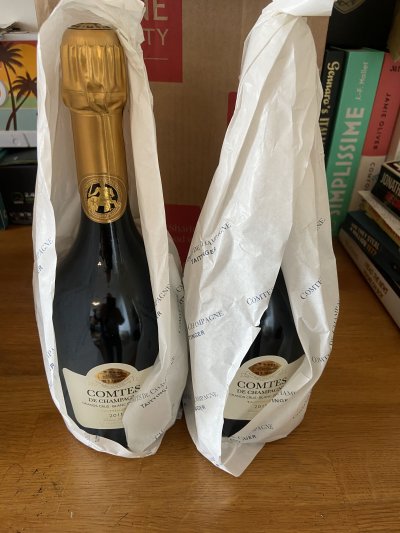 2 X 2011 TAITTINGER, COMTES DE CHAMPAGNE BLANC DE BLANCS