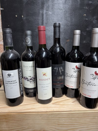 Mixed new world x 6 inc rusden black guts