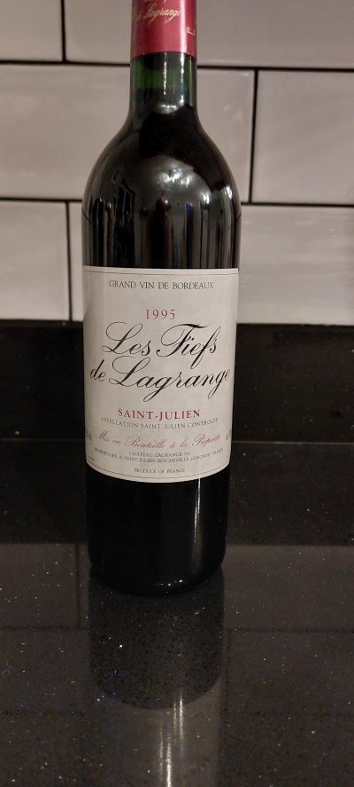 Les Fiefs de Lagrange, Saint-Julien