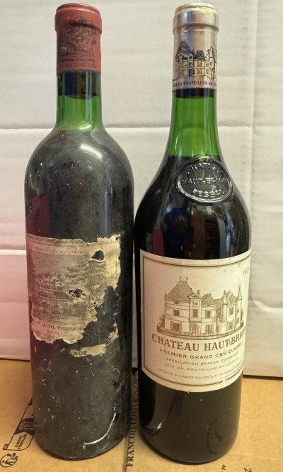 Lot 2 bot 1971 : 1 x Chateau Lafite Rothschild and 1 x Chateau Haut Brion