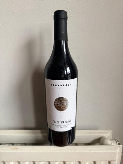 Anhydrous, St. Nikolas, Cyclades