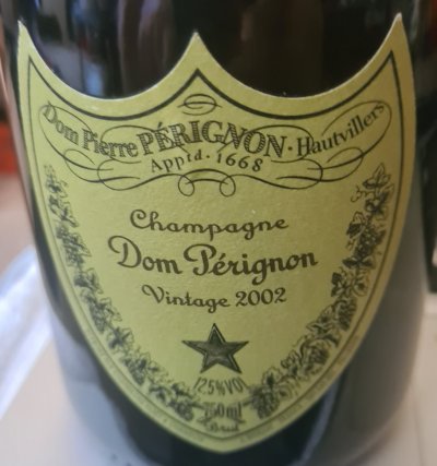 dom perignon champagne 2002