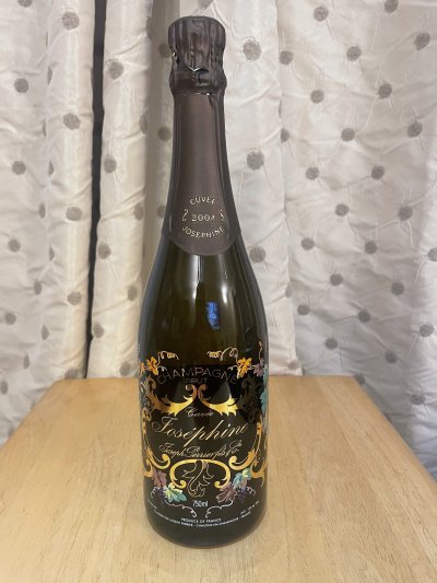 94 Pts WE. Joseph Perrier, Cuvee Josephine