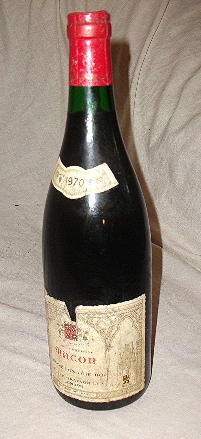 1970 Macon.  Bourgogne.  Roger Grayson Ltd, London. 