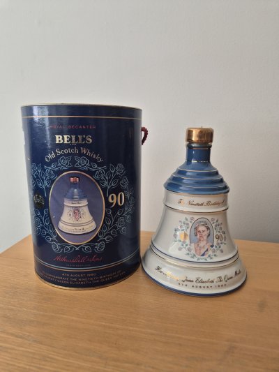 Bell's Royal Decanter – Queen Mother's 90th Birthday 75cl
