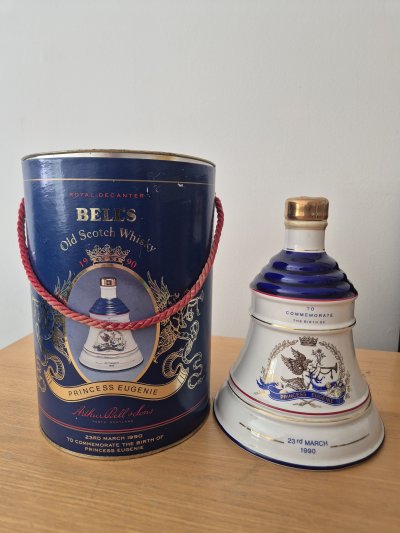 Bell's Royal Decanter – Princess Eugenie Birth Commemorative 