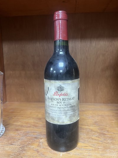 Penfolds Rawson's Retreat Bin 35 Unknown Vintage 1980's