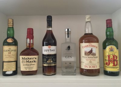 Mixed: Whiskys, Brandy & Gin