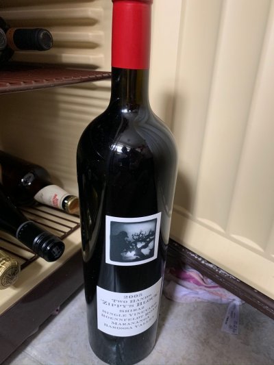 Rare 2005 Two Hands, Zippy s Block Magnum RP 99 points