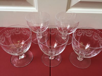 5 Baccarat crystal white wine glasses - Handmade in France