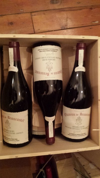 2005 Chateau Beaucastel, CNDP (RP -94 points) Christmas Table Magnum