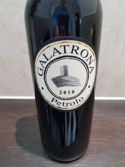 Petrolo, Galatrona