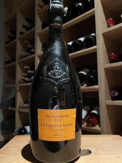 Veuve Clicquot, Grande Dame, Champagne, France, AOC