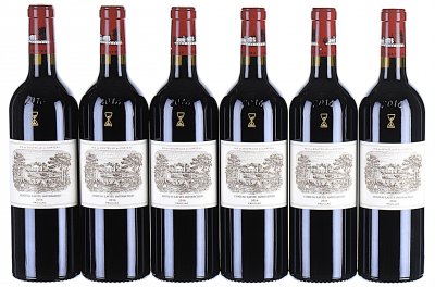 Chateau Lafite Rothschild Premier Cru Classe, Pauillac - In Bond