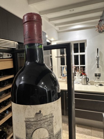 Chateau Leoville Las Cases 2eme Cru Classe, Saint-Julien