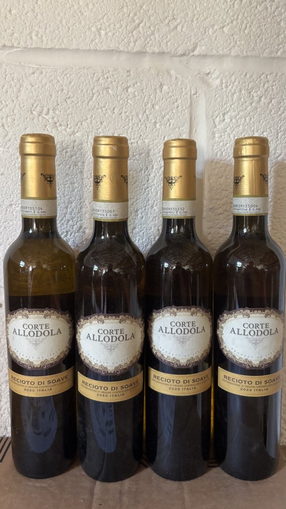 Corte Allodola, Recioto di Soave,