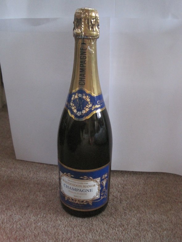 Waddesdon Manor Brut Champagne, Baron-Fuente