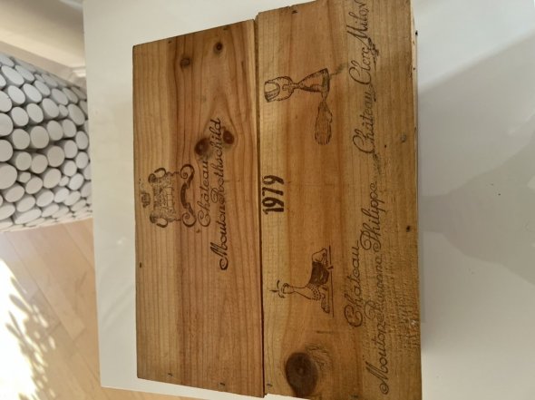 1979 Chateau Mouton Rothschild original collector&rsquo;s case (includes Mouton Rothschild)