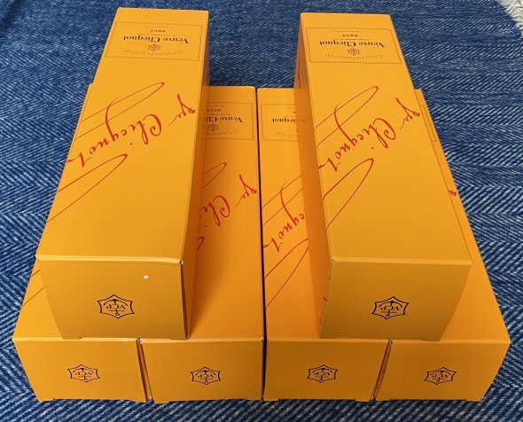 Veuve Clicquot, Yellow Label Brut