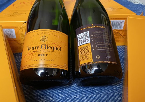 Veuve Clicquot, Yellow Label Brut