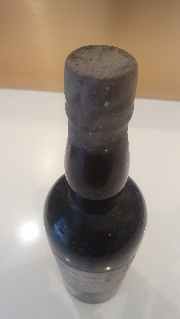 Amazing ancient Port - late 1800s/early 1900s