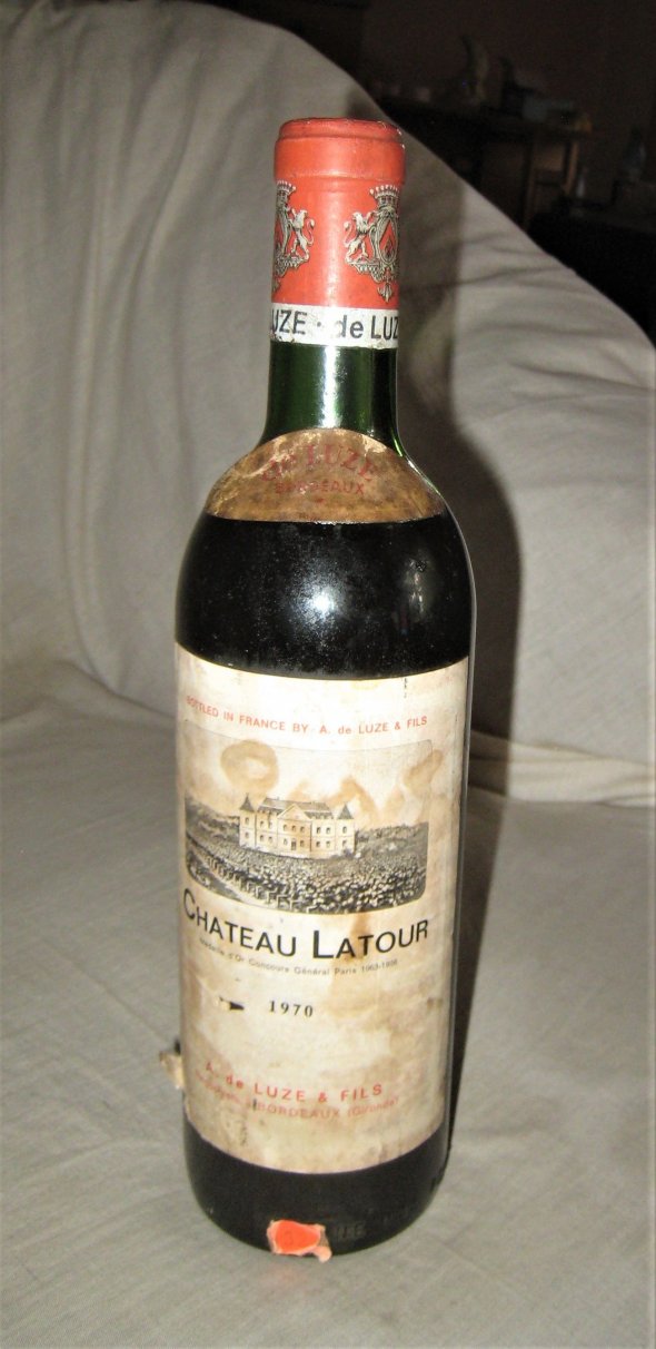 1970 Chateau Latour.   A.de Luze & Fils, Bordeaux.