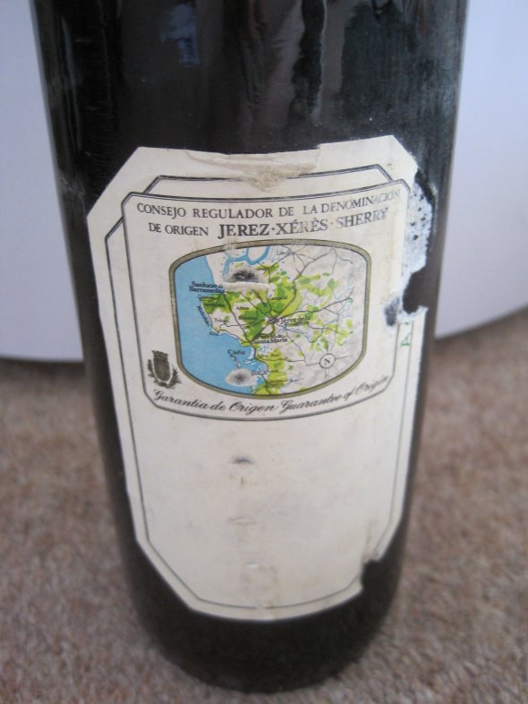 Garvey, San Angelo Medium Dry Amontillado Sherry, 1980's bottling