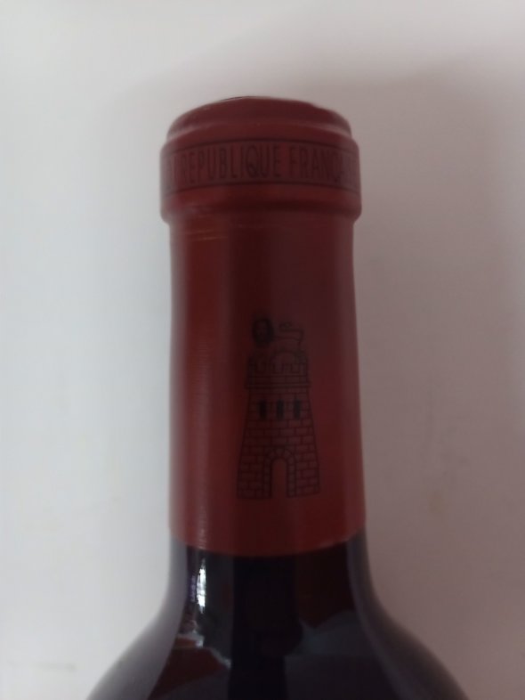 Chateau La Tour 2001 Premier Grand Cru Classe  JSuckling 95 W.spectator 95