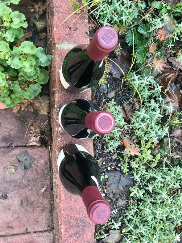 Chateau de Beaucastel Rouge, Chateauneuf-du-Pape trio 1997, 1998