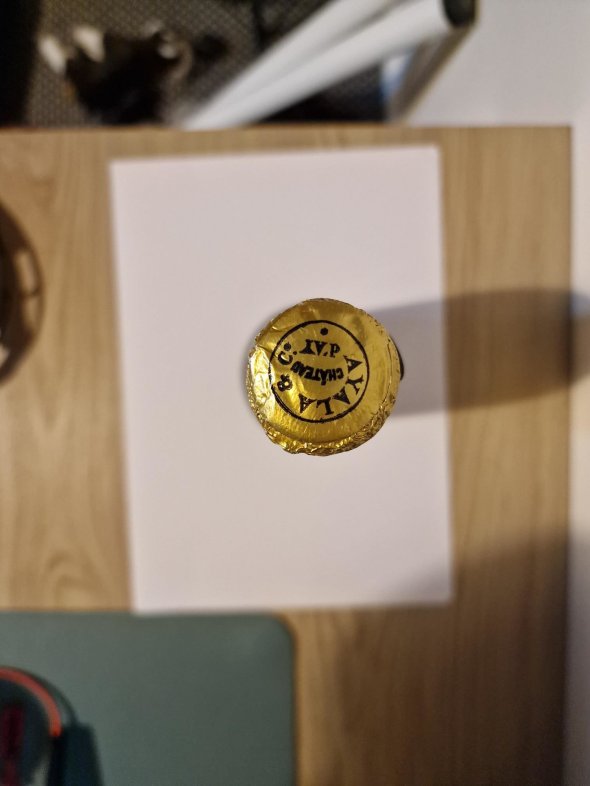 Ayala, Ay Extra Dry