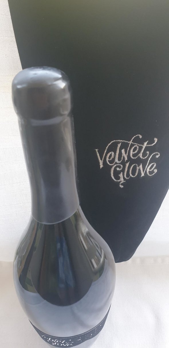 Mollydooker, The Velvet Glove Shiraz, McLaren Vale