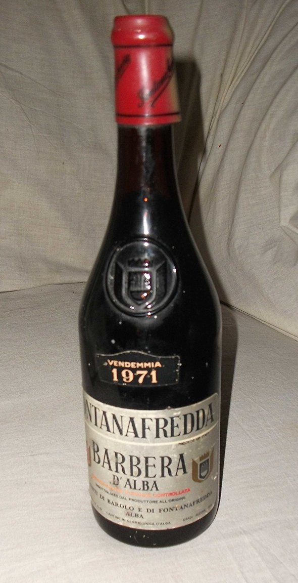 Fontanafredda,  Barbera D'Alba.  1971.  Italy.