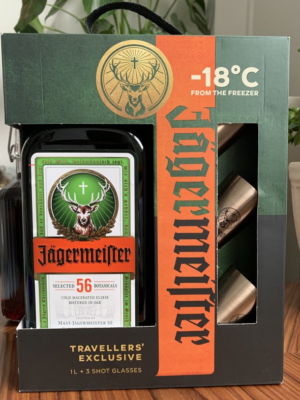 Jagermeister (1 liter) Gift Set and Wisniowa Cherry Vodka Liqueur (500ml)