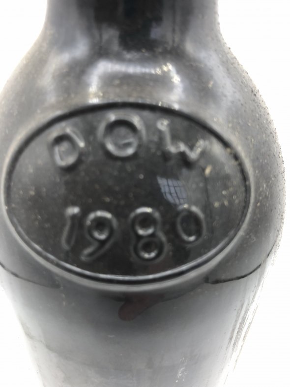 1980 Dow Vintage Port 